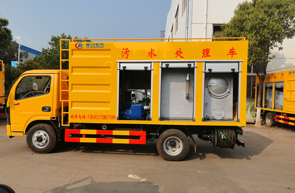 281台城花园污水分离车